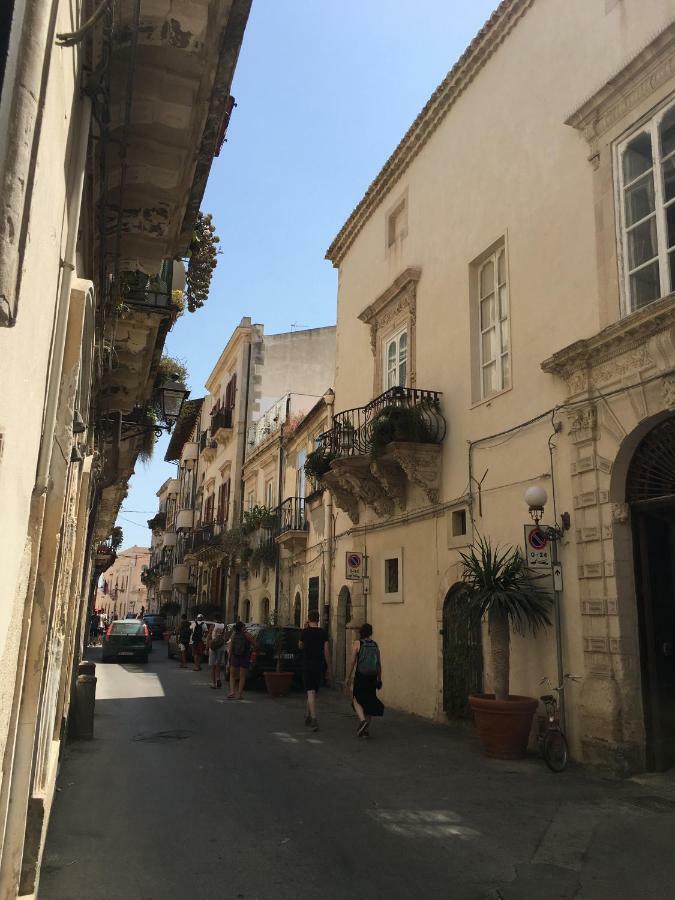 Maniace 57, Ortigia Historic Center, 200 Mt From The Beach Syracuse Екстер'єр фото